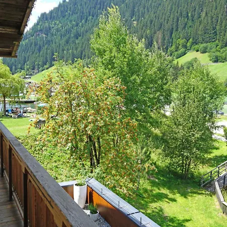 Hirsch By Interhome