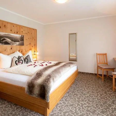 Hirsch By Interhome Appartement *